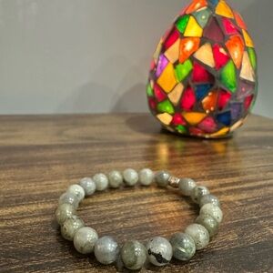 Grey Labradorite Beaded Bracelet